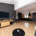 アパート Fancy In Peaceful Area - *