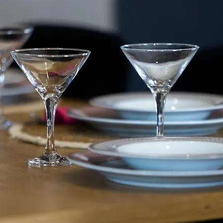 Fancy In Peaceful Area - 아파트