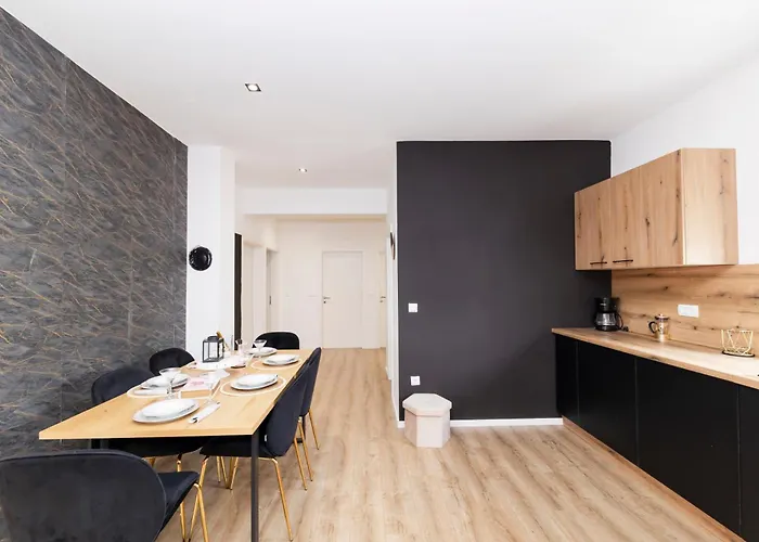 Apartament Fancy In Peaceful Area -