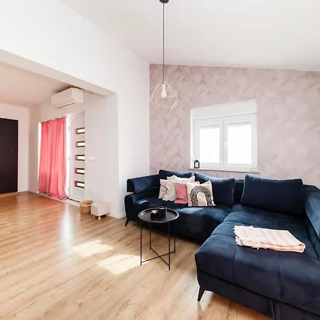 Apartment Fancy In Peaceful Area - Zadar