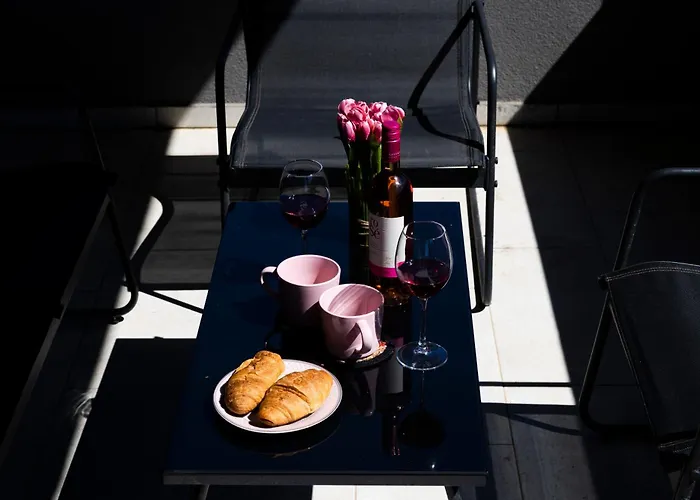 Fancy In Peaceful Area - Zára